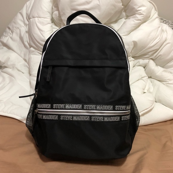 Steve Madden Bjoss Black Backpack - Picture 5 of 9